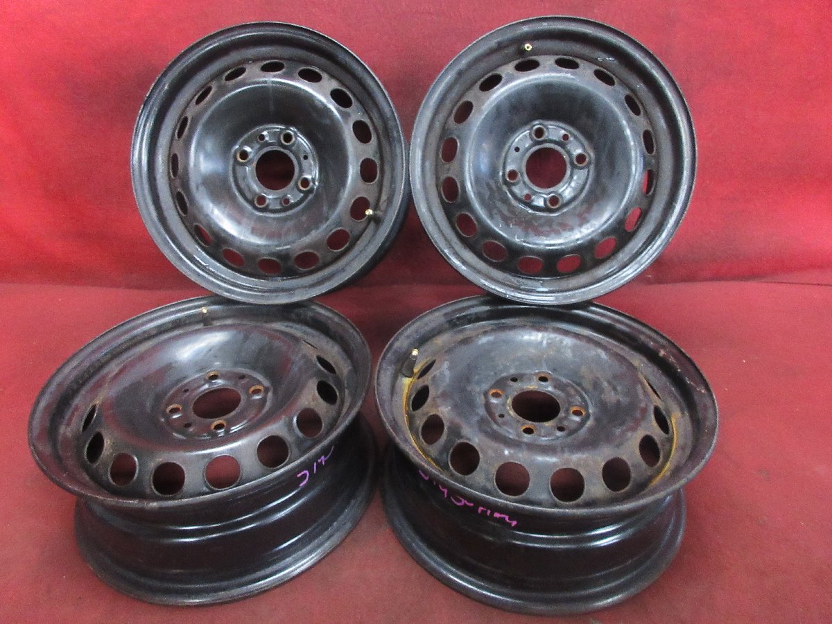 2738104804.jpg