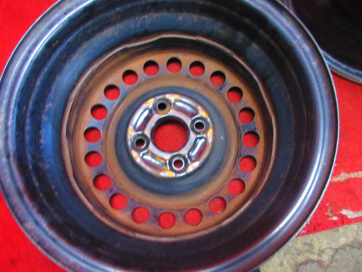 2819834075.jpg