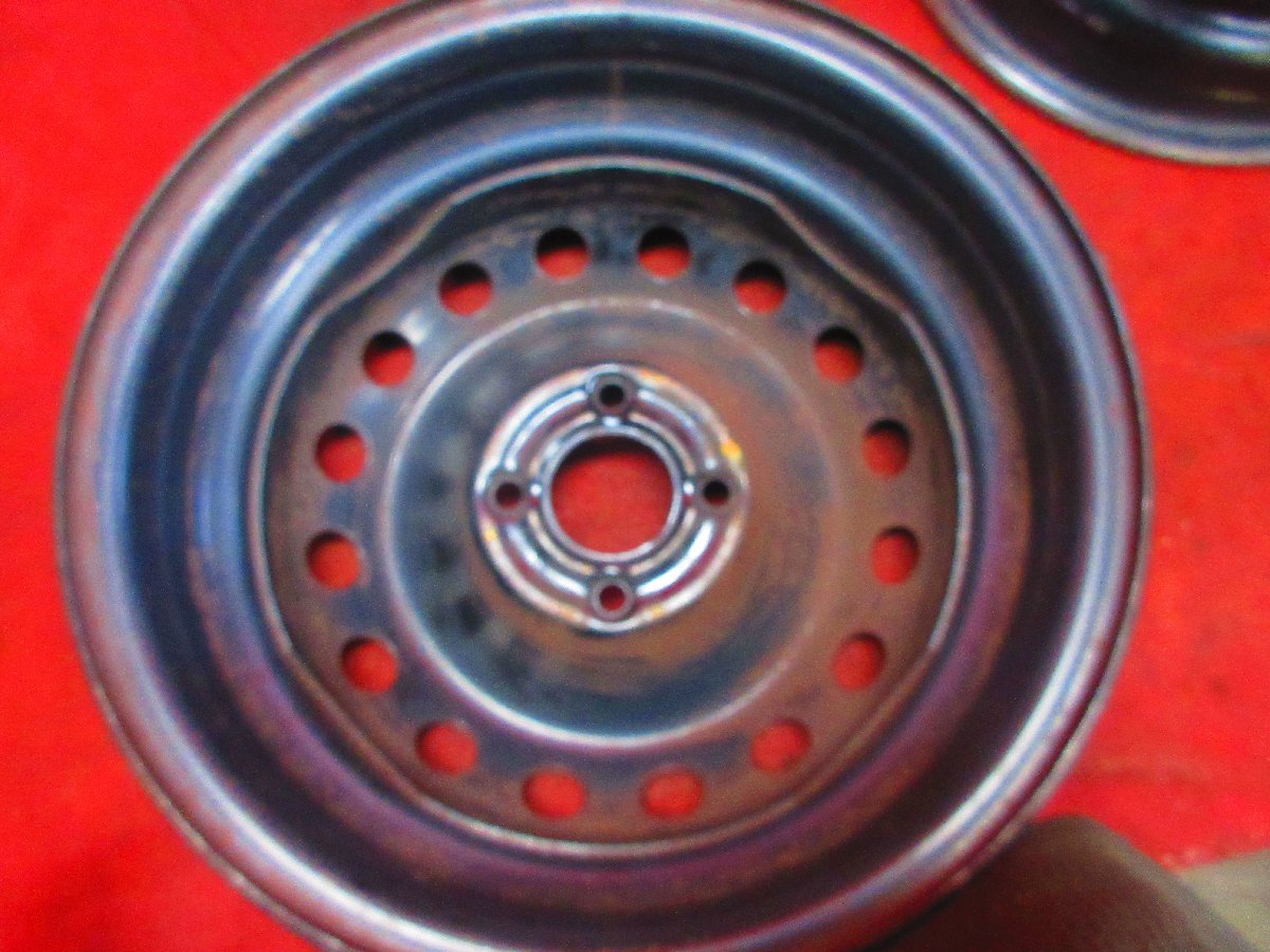 2842549978.jpg