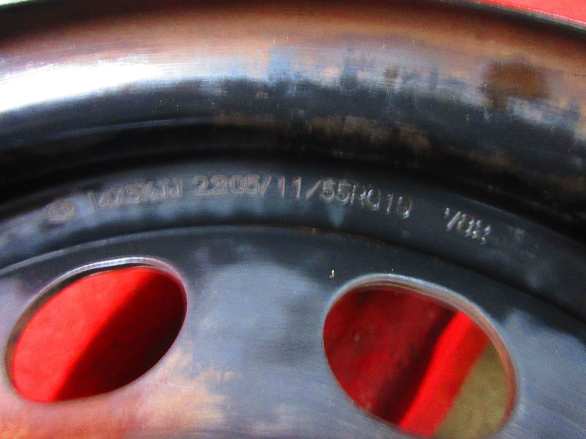 2862082821.jpg