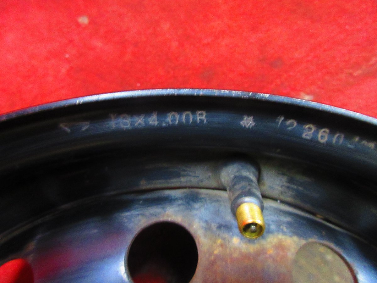 2851320065.jpg