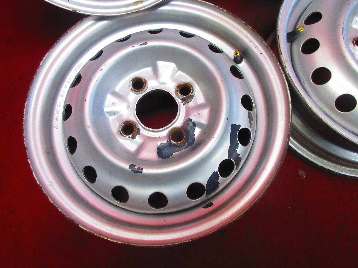 2819834134.jpg