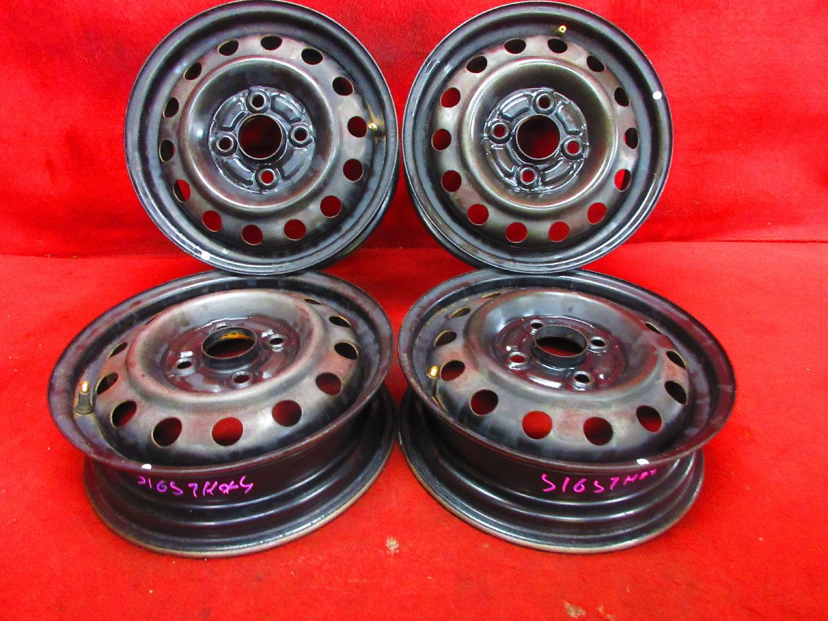 2819832814.jpg