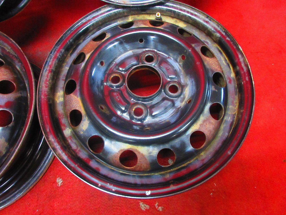 2819838834.jpg