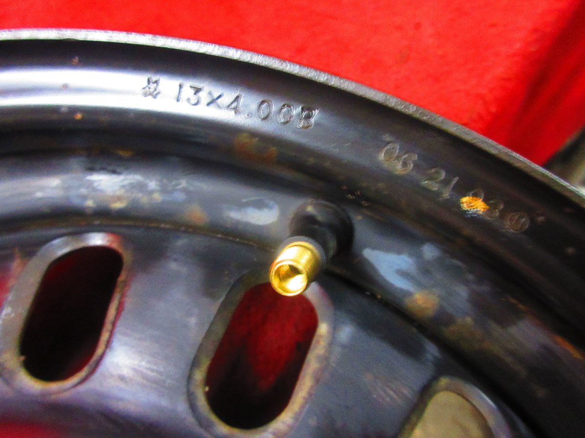 2819838813.jpg